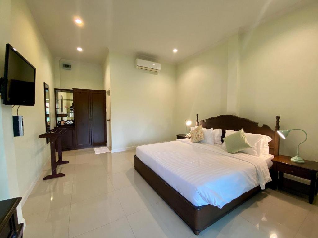 קנצ'נבורי Ruen Maihom Riverside Cottage מראה חיצוני תמונה