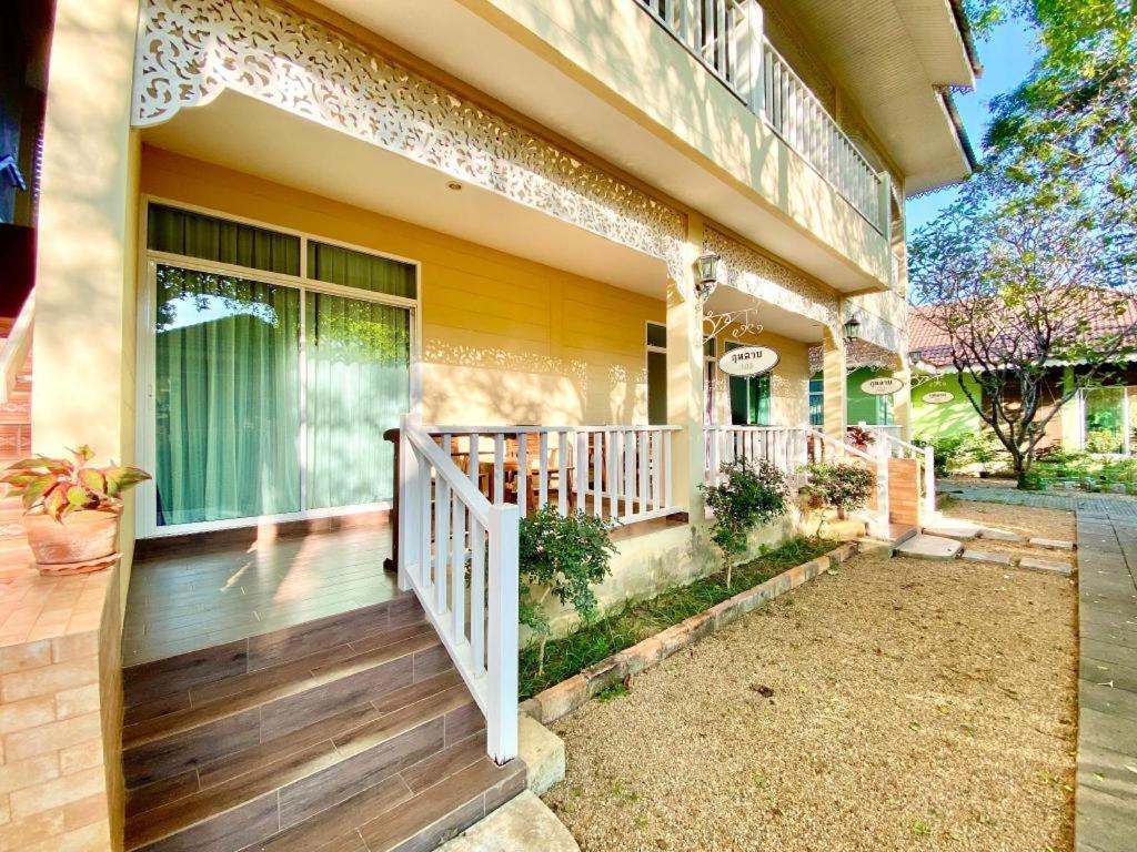 קנצ'נבורי Ruen Maihom Riverside Cottage מראה חיצוני תמונה