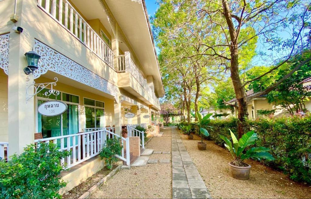 קנצ'נבורי Ruen Maihom Riverside Cottage מראה חיצוני תמונה